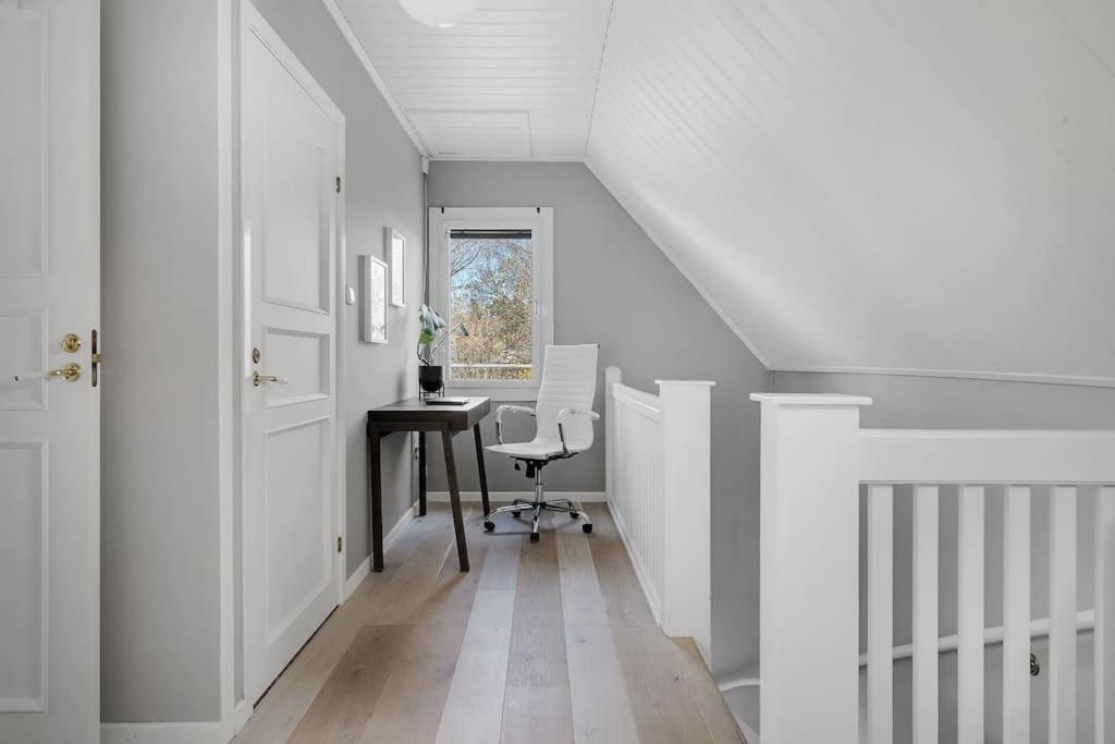 Amazing Family Home In Stockholm Exterior foto